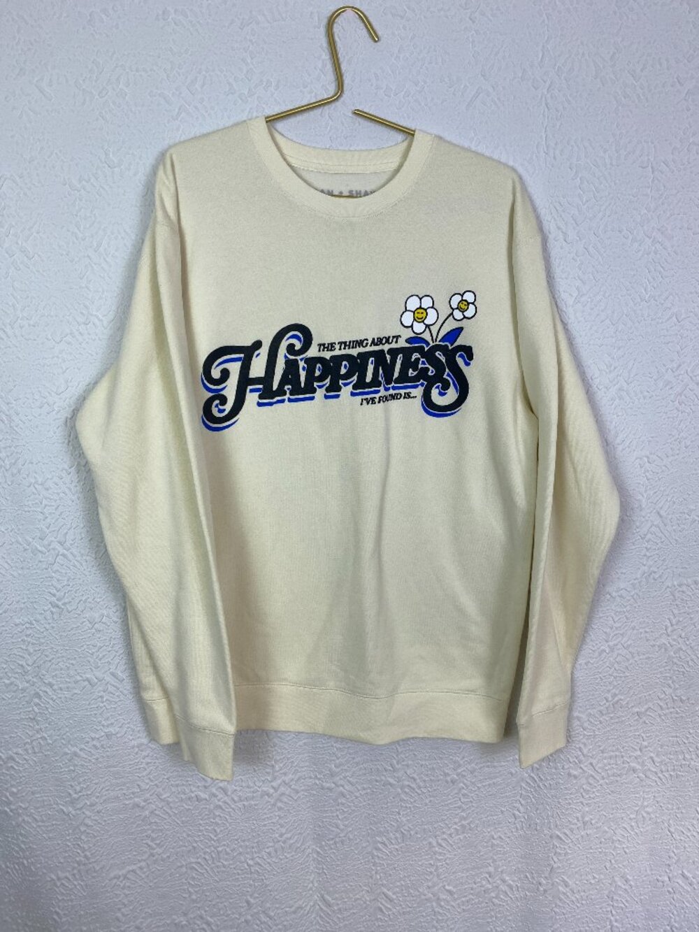 Dan + Shay Happiness Crewneck Sweatshirt Cream Graphic Pullover Size L